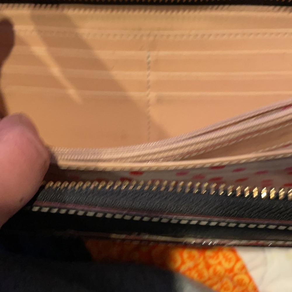 USED Kate Spade Large Continental Zipper Wallet - Picture 6 of 6